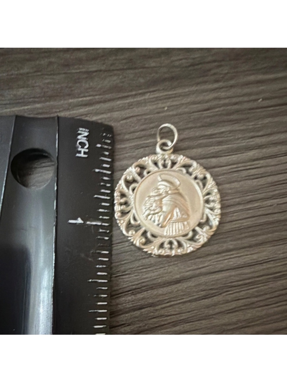 Saint Christopher Round Filigree Pendant - Silver - Picture 3 of 4